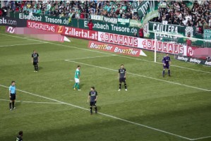  法兰克福攻击群全面开花德甲火力榜独占鳌头