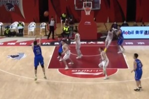  尤文青训发光,小将绝杀拯救球队  