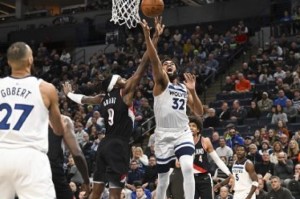  唐斯两双森林狼轻取开拓者喜提赛季第四十胜  